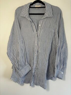 Torrid Festi Blue & White Striped Casual Button-Down Shirt